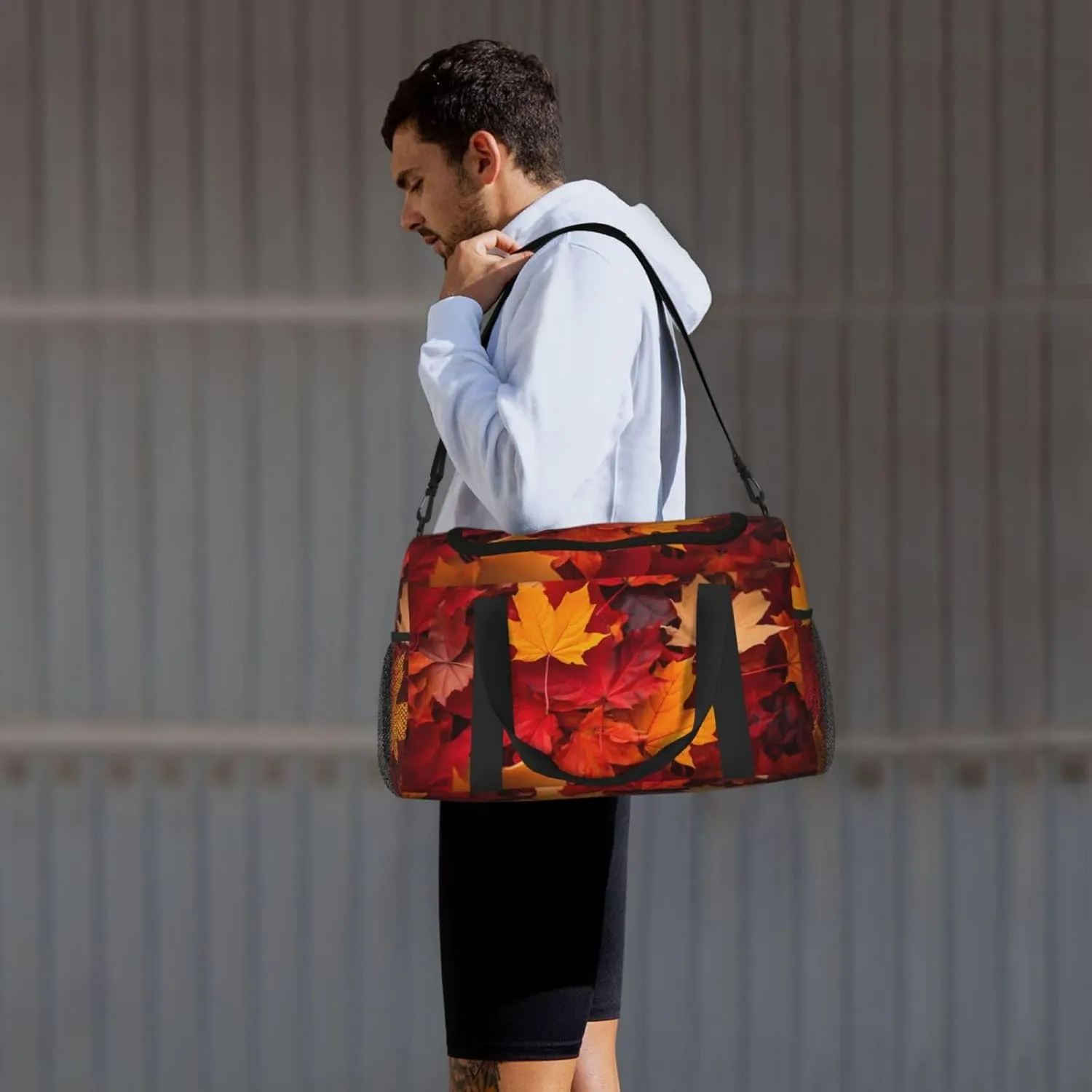 Autumn Maple Leaves Big Capacity Sports Gym Bag Portable Travel Duffle Bag, Fall Lightweight Weekender Workout Bag for Overnight, Unisex