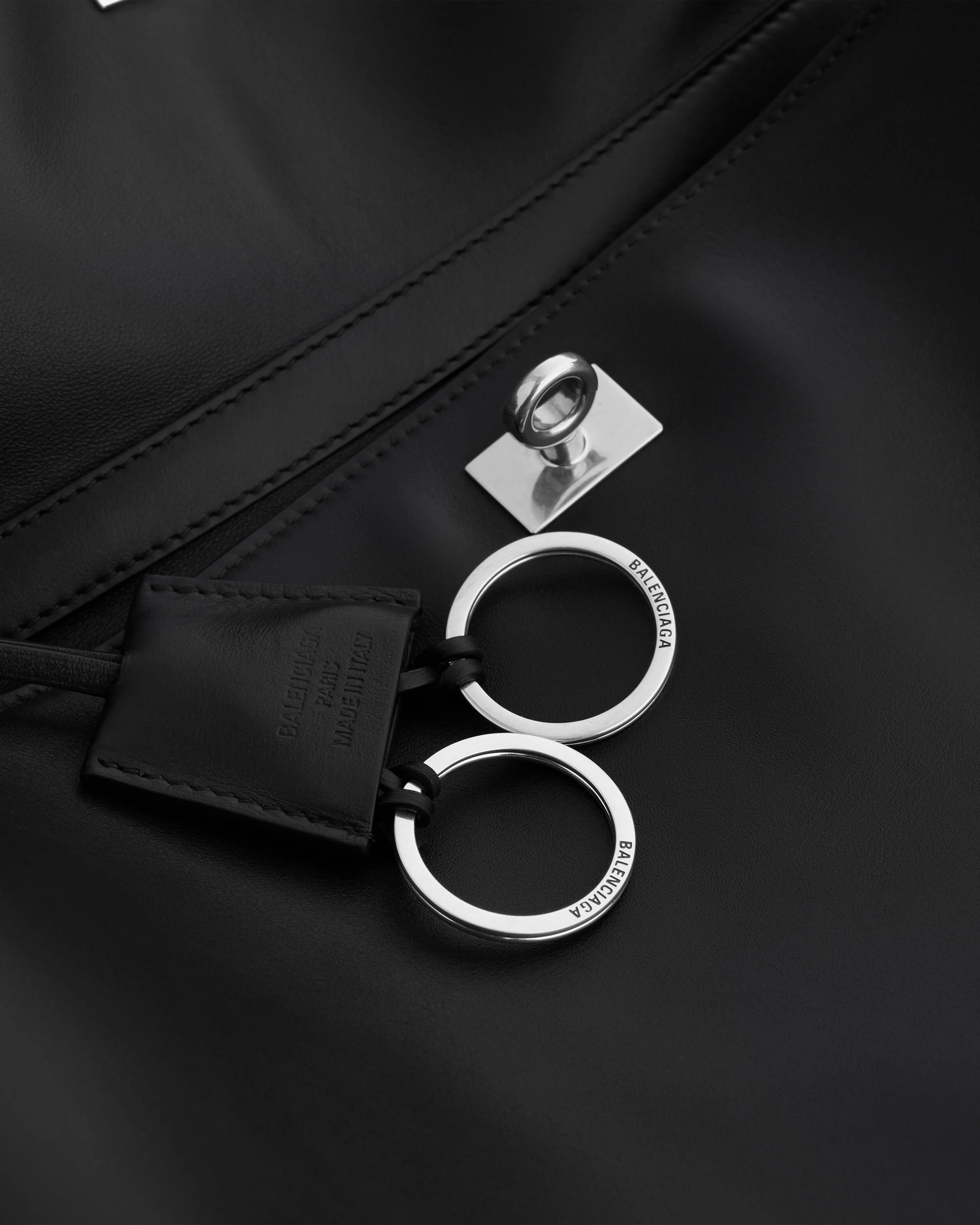 Balenciaga - Rodeo Messenger Bag - (Black)