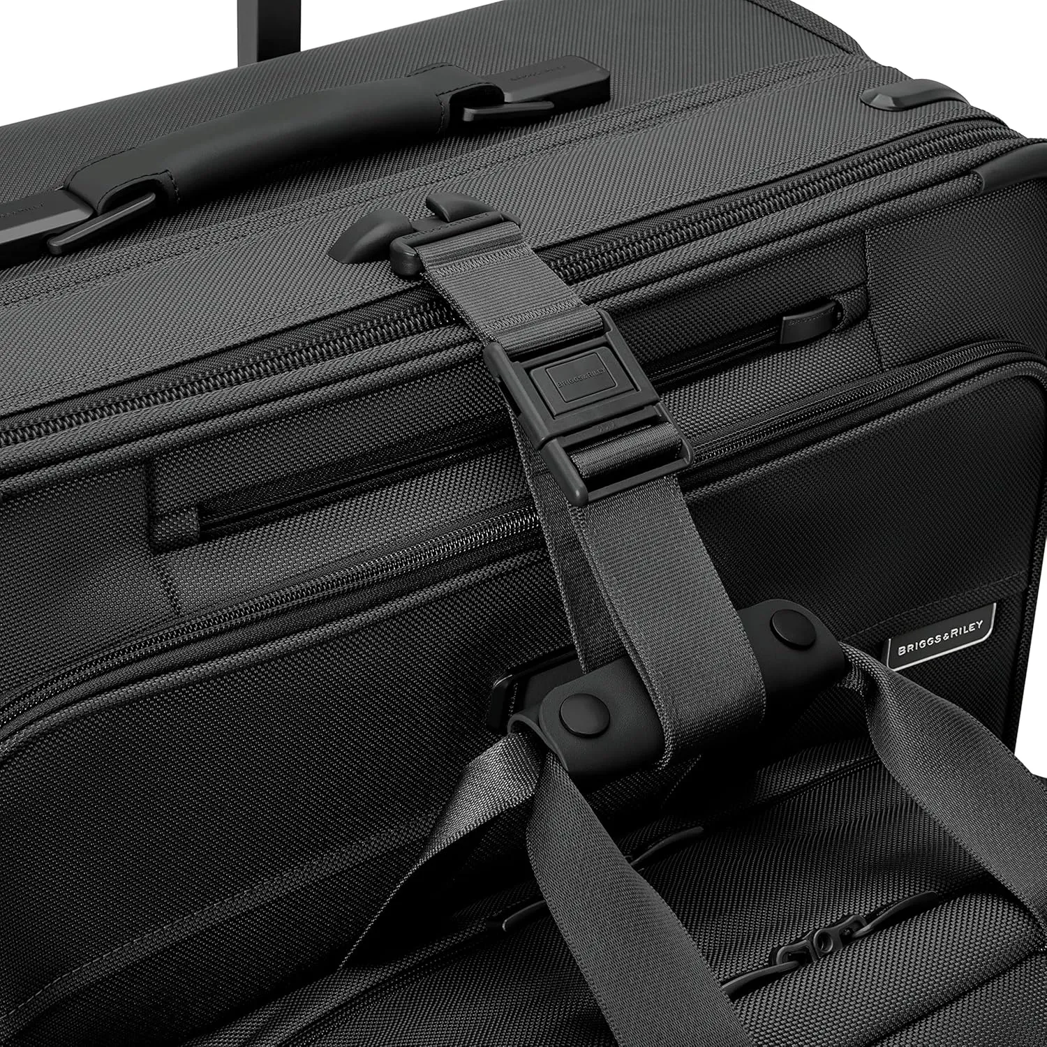 Briggs & Riley Global 21" Carry On Expandable Spinner - Luggage for International Travel, Suitcases with Wheels, Softside Rolling Bag for Men & Women, Self-Repairing Zipper- Baseline Collection, Black