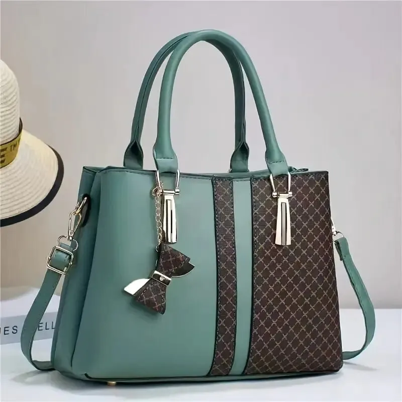 Chic Women's Tote Bag   Free Acrylic Handbag Organiser