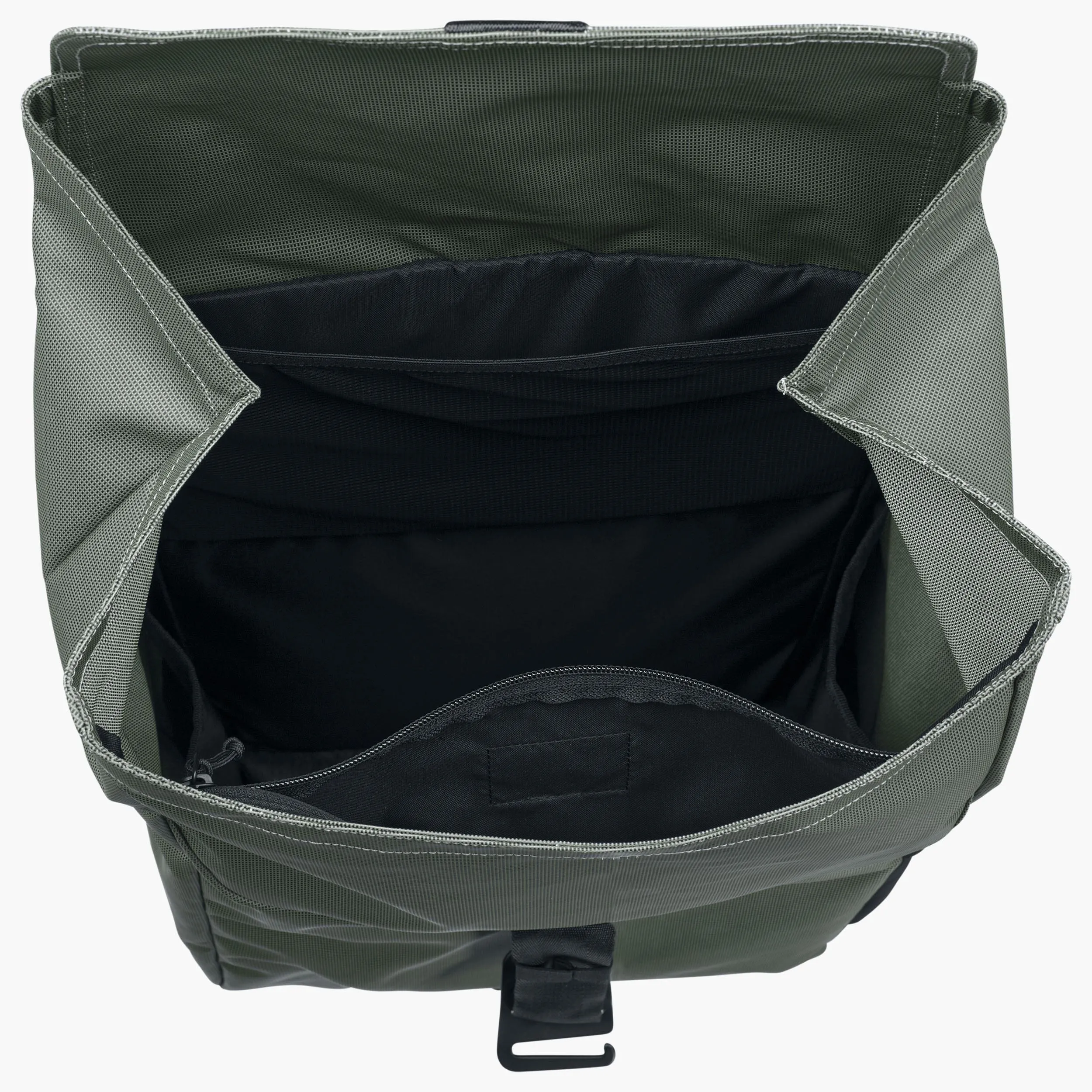 DUFFLE BACKPACK 26