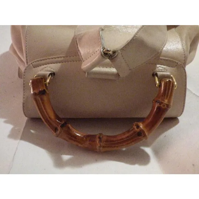 Early-bird special handle, leather, bag/backpack size, messenger and white bamboo strap top, multi-pocket, Act now drawstring two larger Gucci,