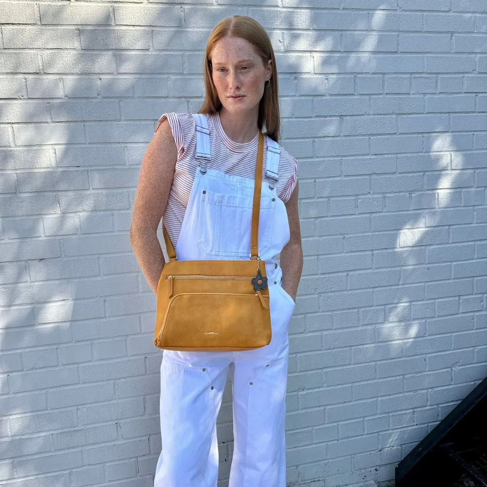 Espe Citron Messenger Yellow Bag (Women's)