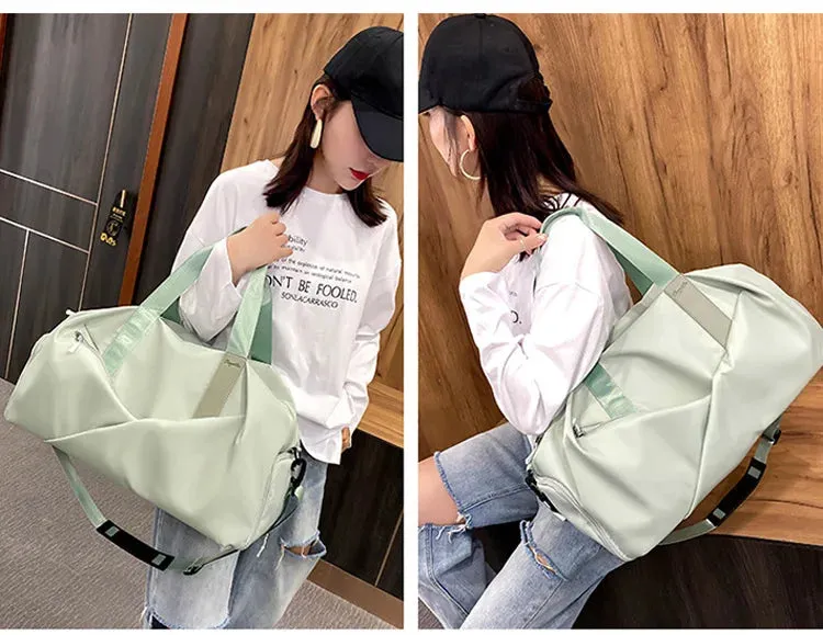 Flex Appeal™ Small Duffle