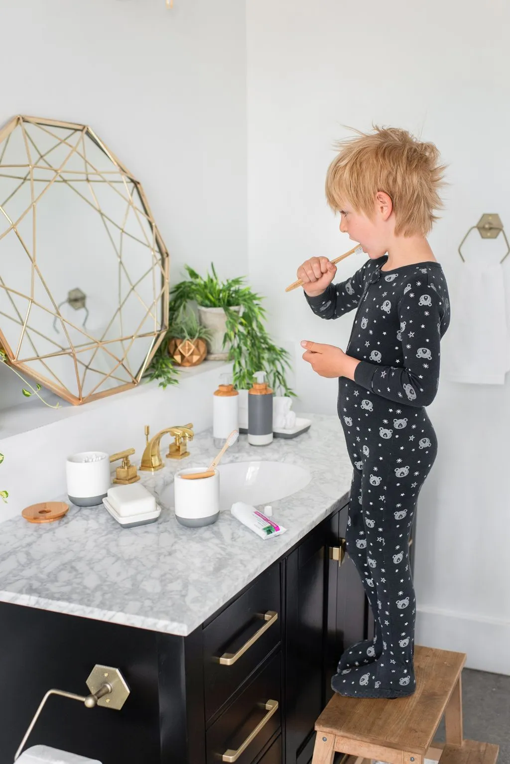 Full Circle Keep Tray Love Organizer