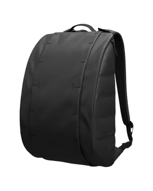 HUGGER BASE BACKPACK 15L