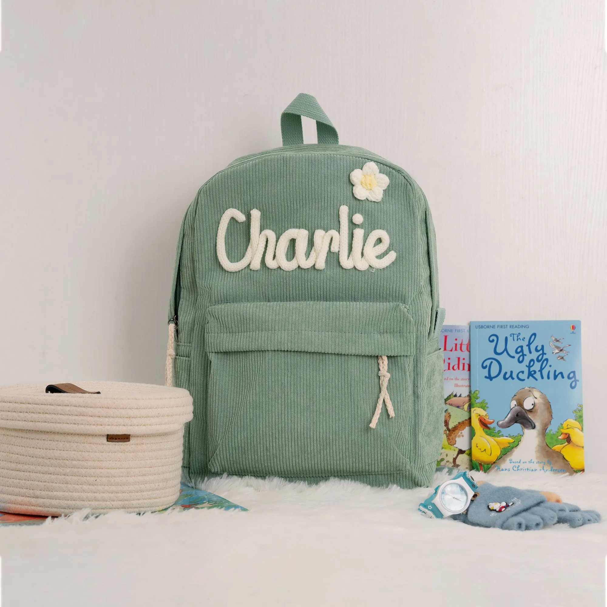 KNIT & CARRY – Personalized Knitted Backpack
