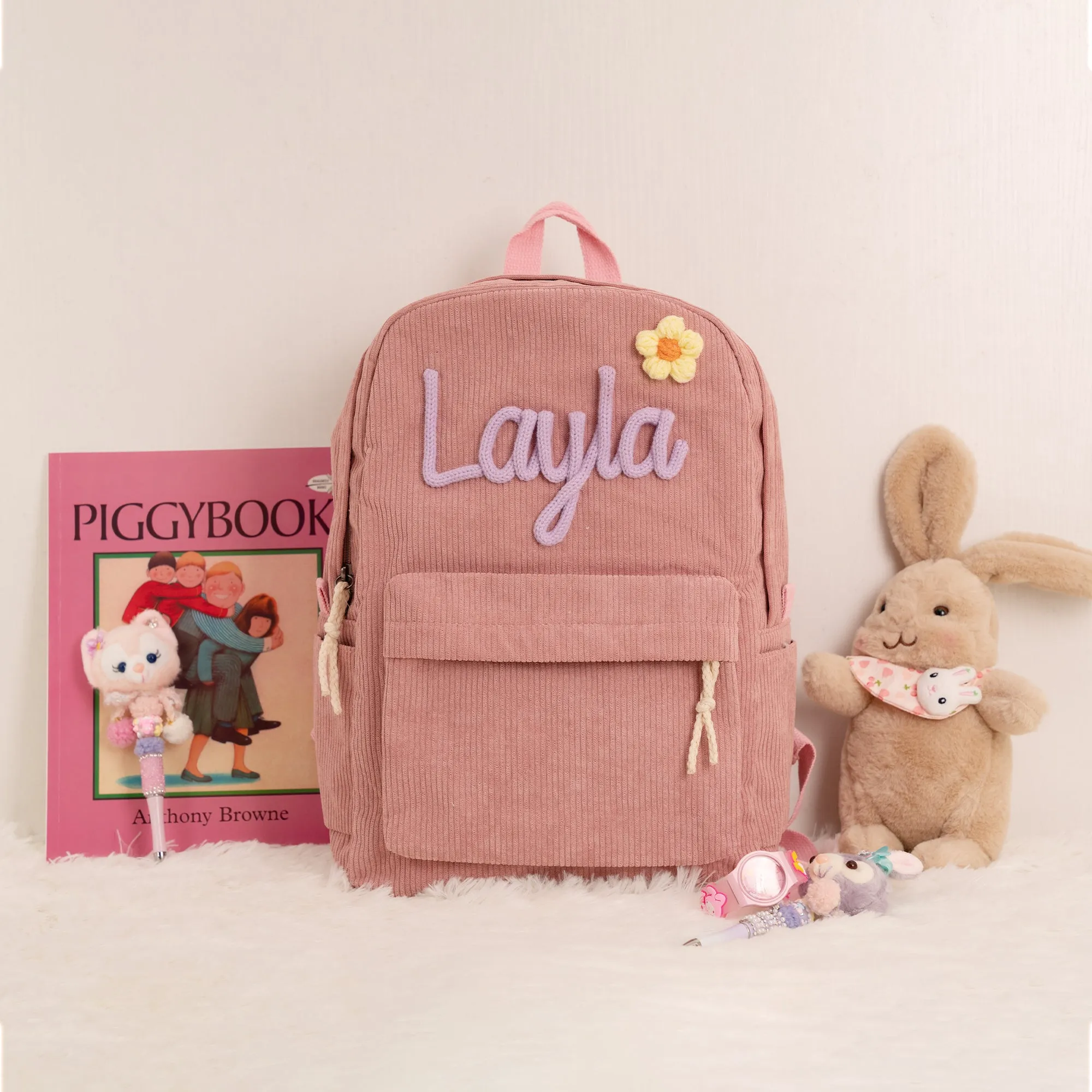 KNIT & CARRY – Personalized Knitted Backpack