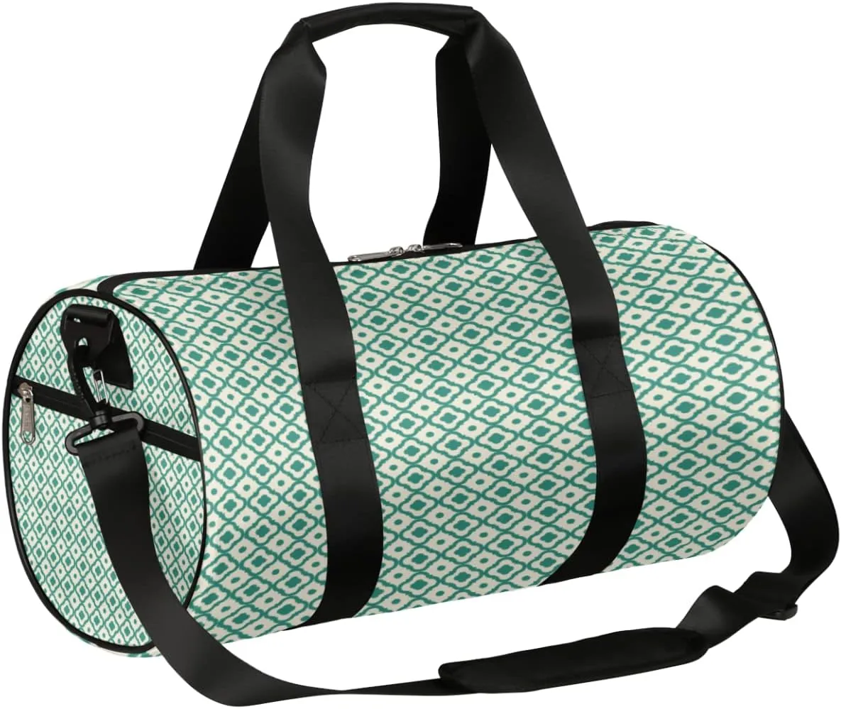 Retro Green Quatrefoil Gym Bag Small Gym Duffel Bags for Men Women Vintage Overnight Weekender Bag Lightweight Sport Duffle Bag Carry On Gymbag
