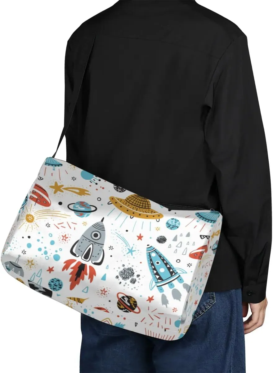 Rocket Flying Saucers Small Gym Bag for Men Women Workout Sport Duffle Bag Waterproof Weekender Overnight Bag Lightweight Carry on Tote Bag Crossbody Shoulder Travel Bag for Swim Yoge Dance