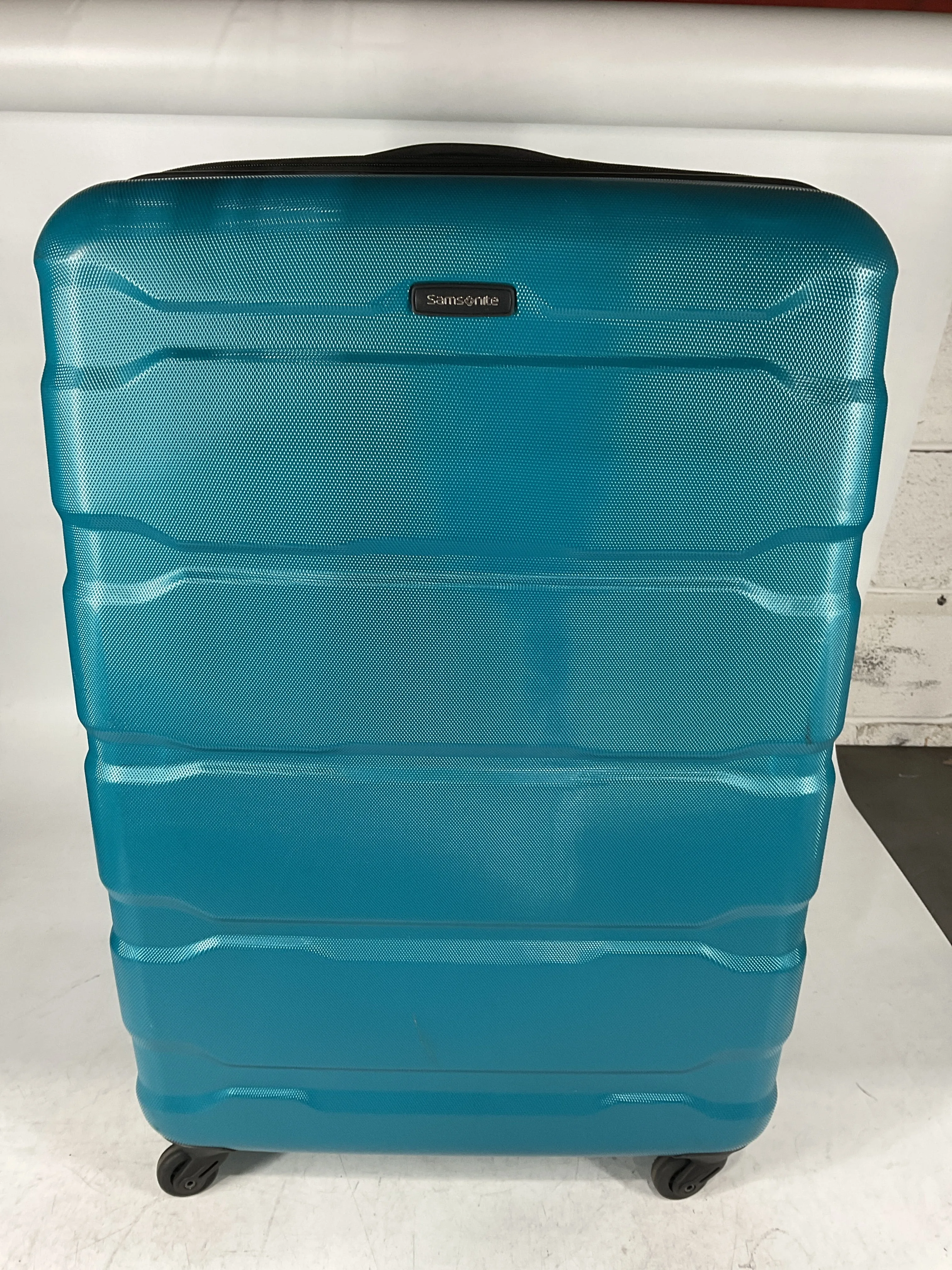 Samsonite Omni Pc Hardside Expandable Luggage with Spinner Wheels U8