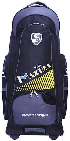 SG MAXTRA Strike Duffle Bag