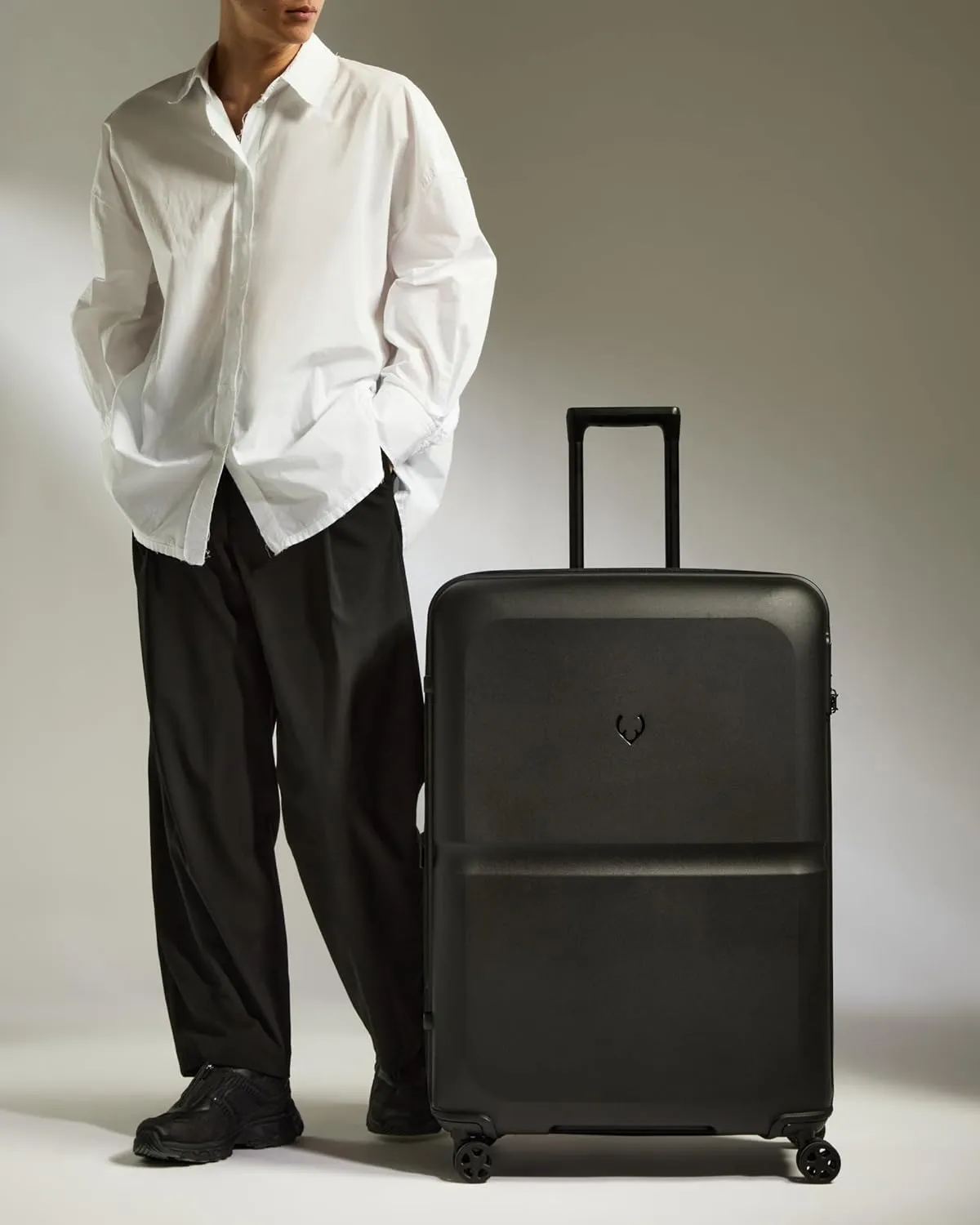 Single Stripe Hardside Luggage 32 Inch Large Suitcase - Durable, Lightweight & Expandable, 4 Spinner Wheels - Adjustable Handle, TSA Lock - Black