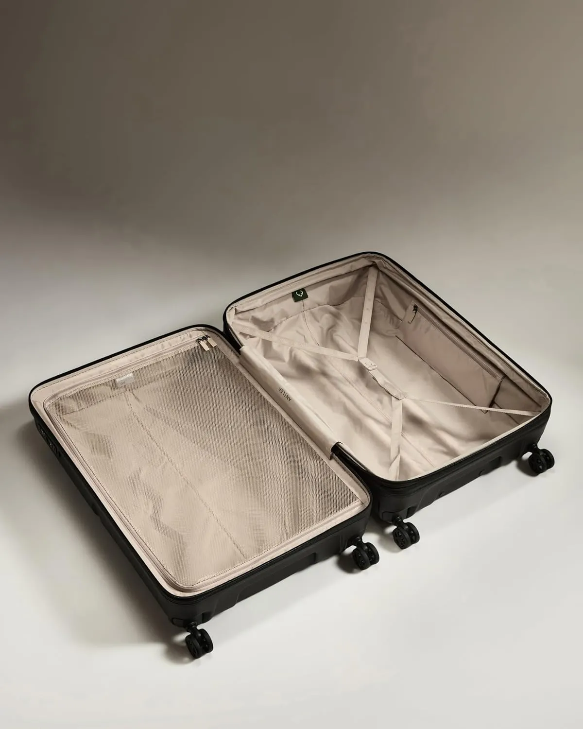 Single Stripe Hardside Luggage 32 Inch Large Suitcase - Durable, Lightweight & Expandable, 4 Spinner Wheels - Adjustable Handle, TSA Lock - Black