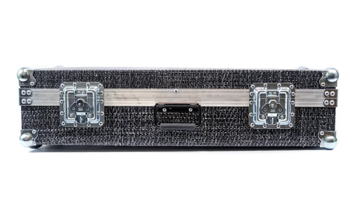 The TANK Tenor Saxophone Case