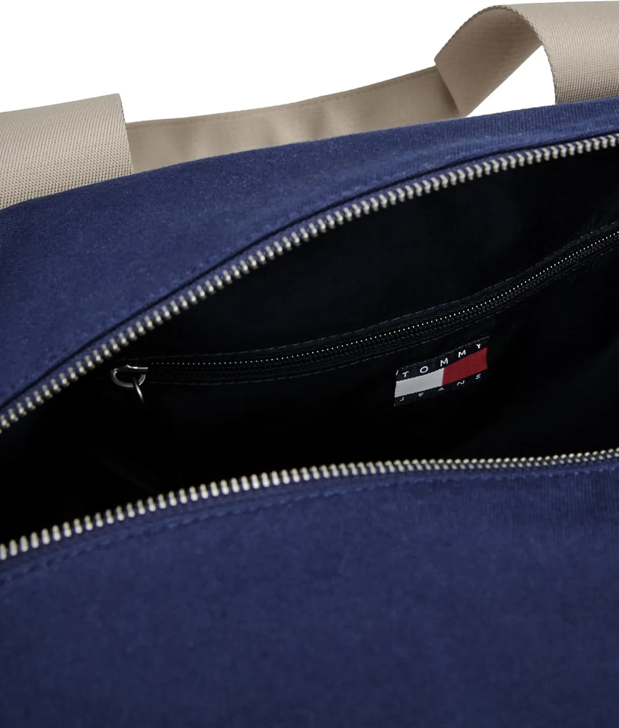 Tommy Jeans Men's Retro Cool Duffle Bag with Luggage Strap