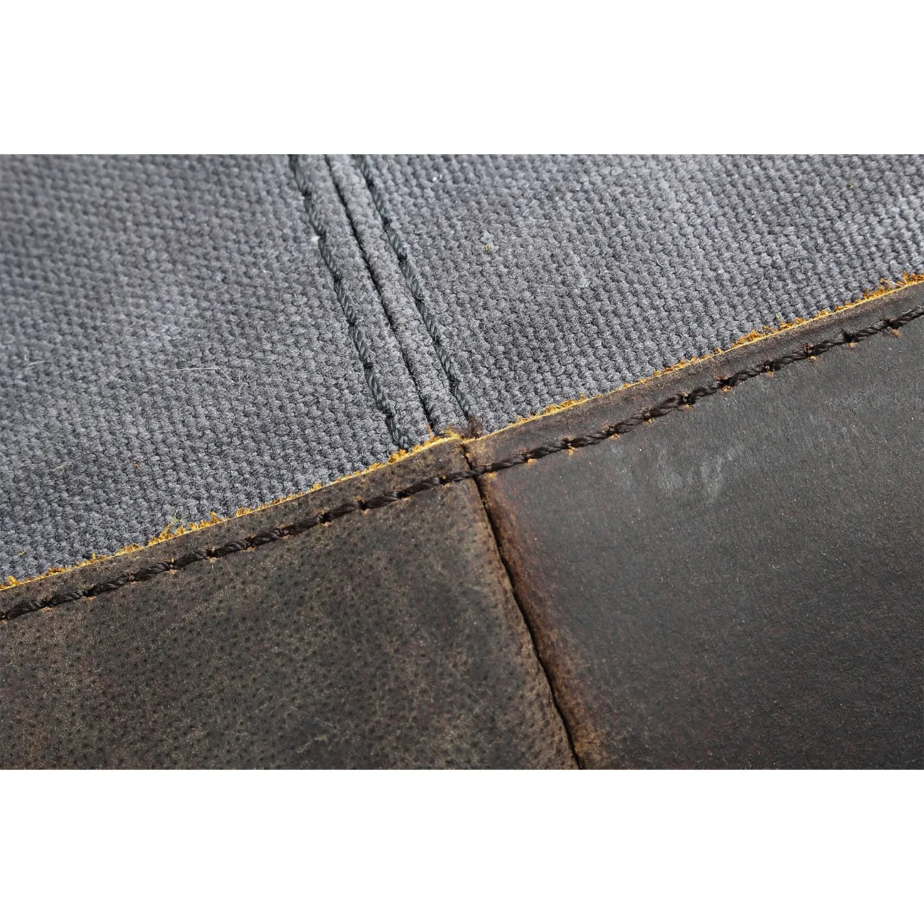 Travel in Style with the Qaanaq Canvas Duffle Bag
