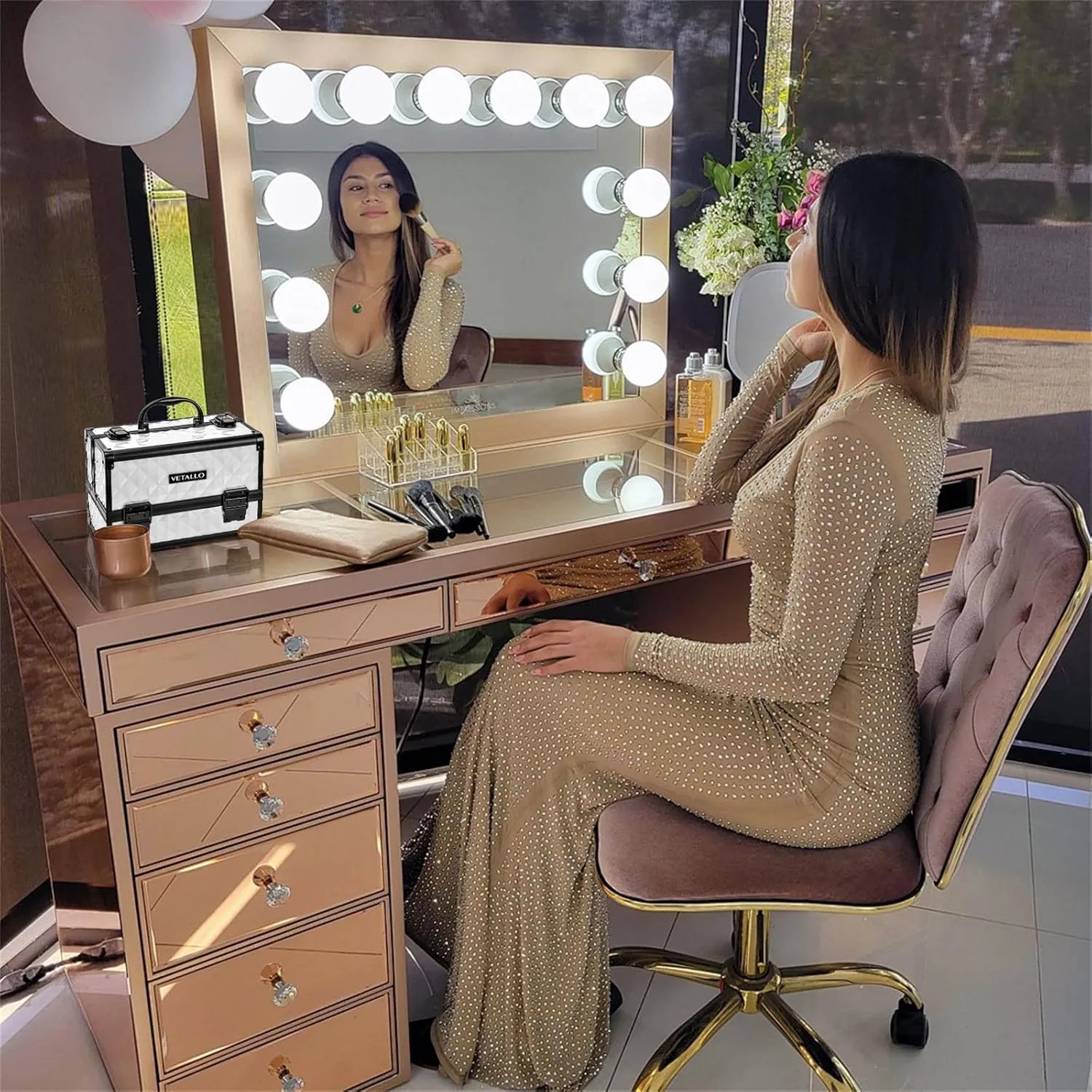 Vetalgo Lockable Makeup Organizer I Train Case I Box I Mirror I Large I Gifts For Her I White