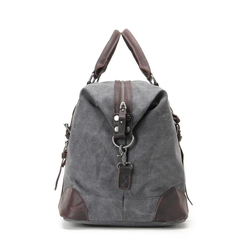 Vintage Canvas Overnight Bag: Stylish and Functional Travel Companion