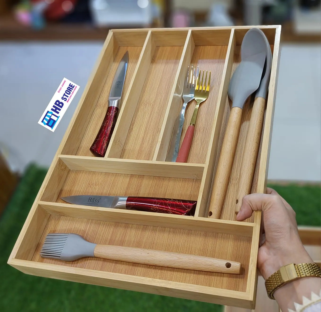 Wooden Material Extendable Cutlery Tray & Draws Organizer