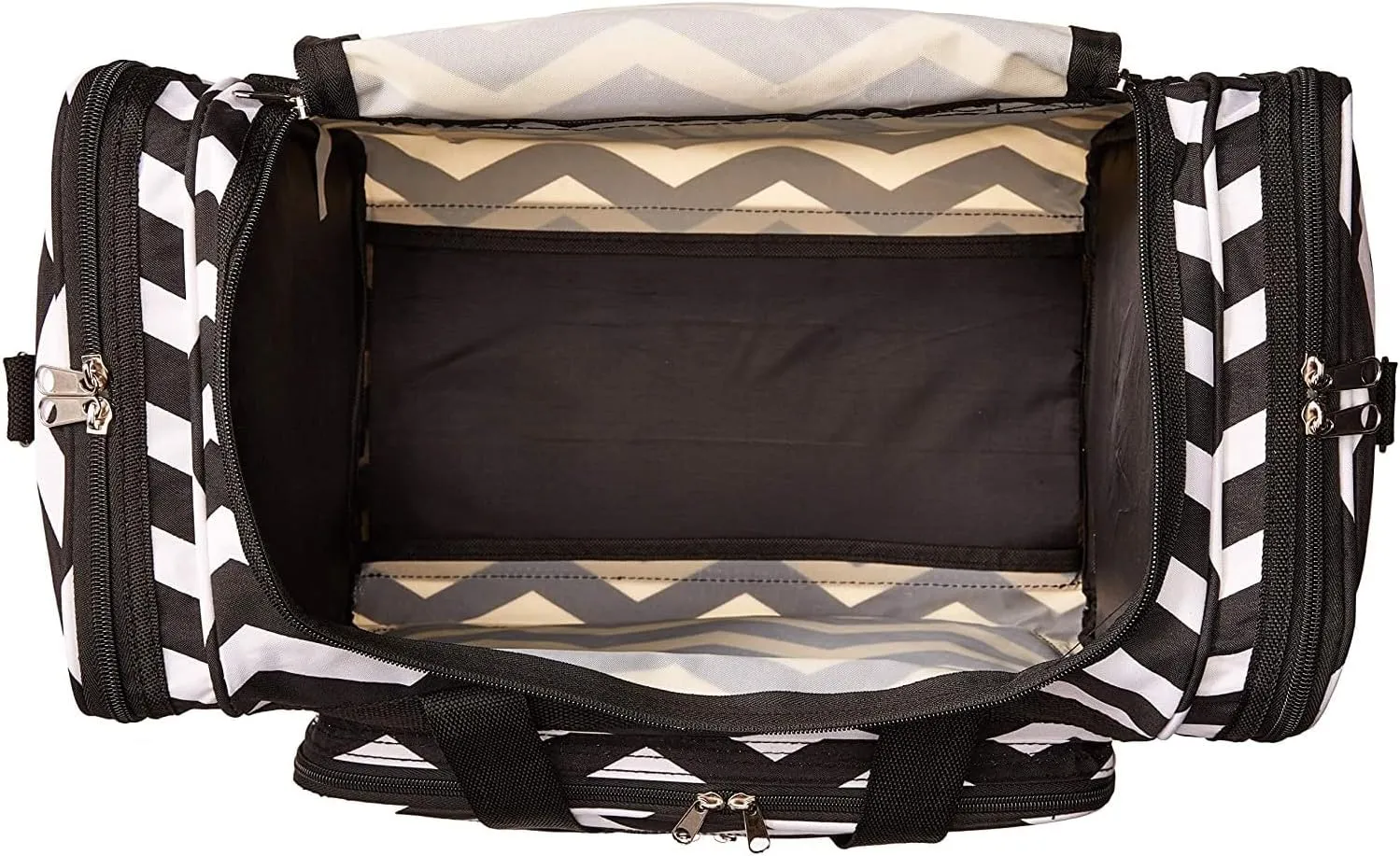 World Traveler 81T16-165B/W Duffle Bag, One Size, Black White Chevron
