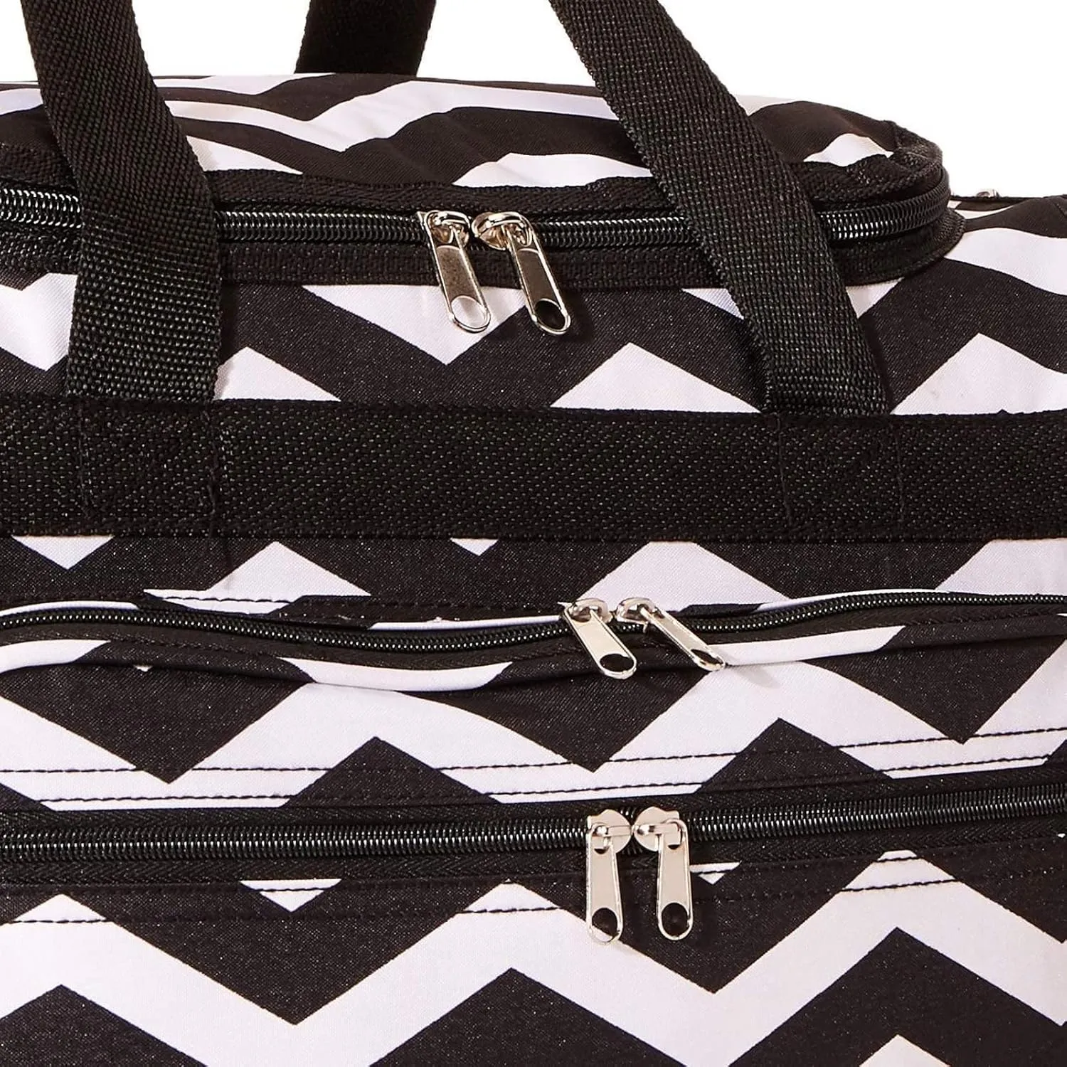World Traveler Chevron, Black White Che, 19-Inch